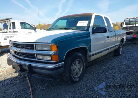 1994 Chevrolet Gmt-400 C1500 из США, поврежденный, VIN 2GCEC19KXR1326123